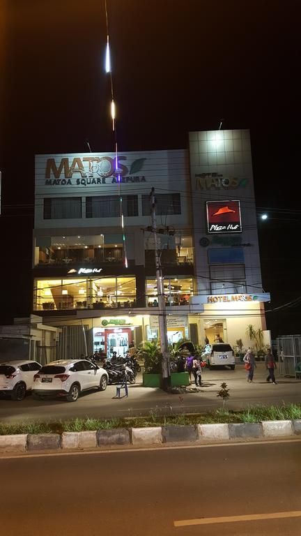 Hotel Matos ジャヤプラ エクステリア 写真